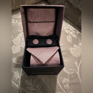 NIB - Feraricci - tie- hanky- and cufflinks